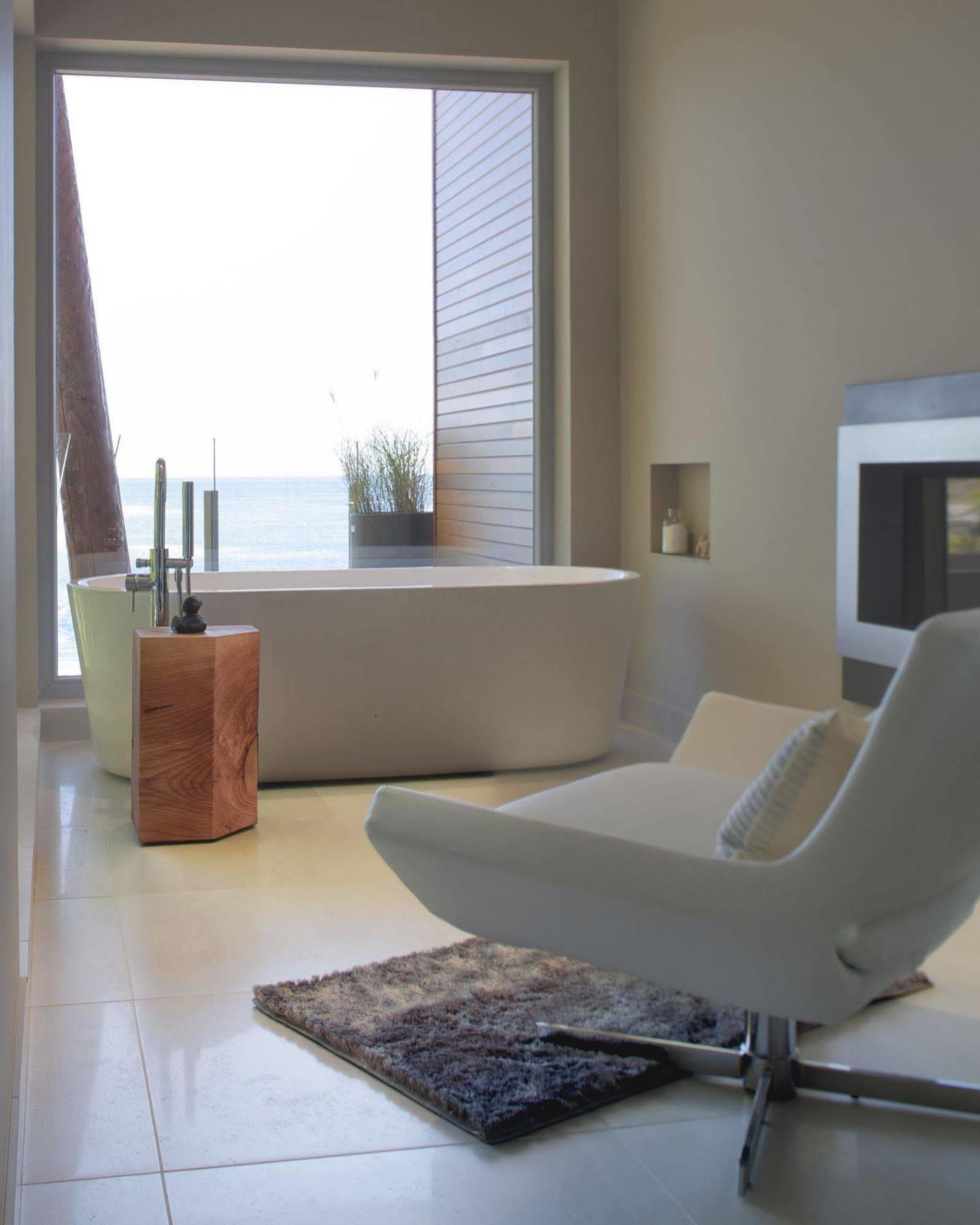 Pointhouse Suites On Sargeant Bay Halfmoon Bay Экстерьер фото